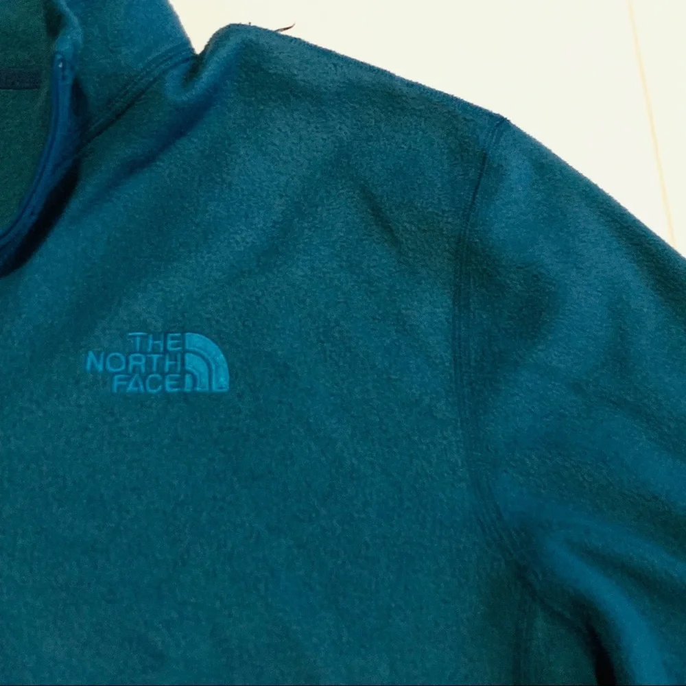 The North‎ Face Fleece Pullover Sweater